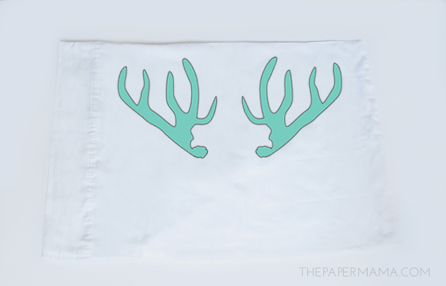 Christmas Decor: Antler Pillowcase DIY (with printable)
