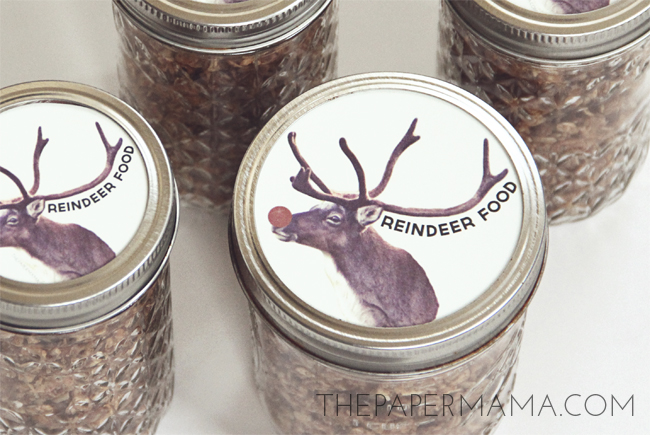 Reindeer Food Jar Labels // thepapermama.com