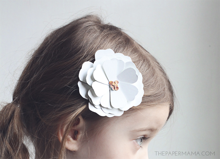 Paper Cosmo Flower Hair Clip or Gift Bow! Comes with a free printable! // thepapermama.com