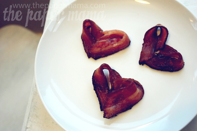 bacon hearts, how to, recipe, valentines day, sweetheart, chocolate covered bacon hearts
