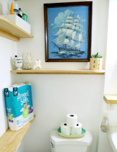 Faux Floating Shelving Units in Bathroom.
